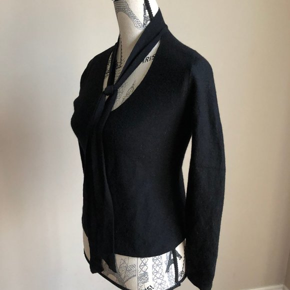 Aritzia Babaton Black Sweater 100% Merino wool - Picture 3 of 6